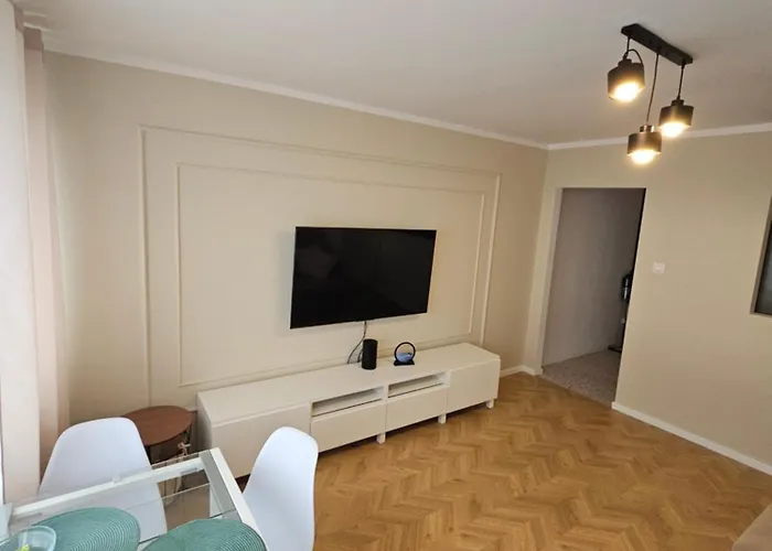 Dla Marynarzy - The Lighthouse * شتشيتسين